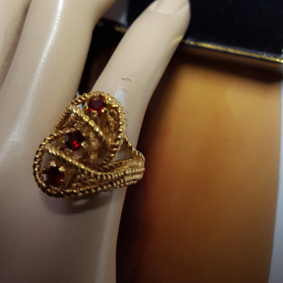 1970s Cluster Ring French Design 18k hge Vargas Size 4 for Girls - Picture 2 of 8